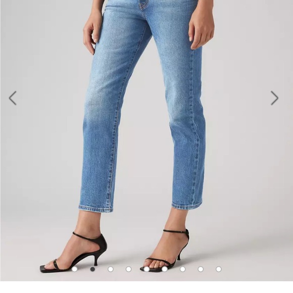 Levi’s Wedgie Straight Jeans - Picture 3 of 5